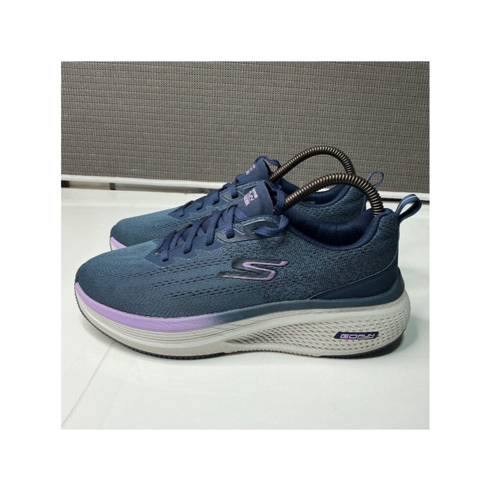 Skechers Go Run Elevate 2.0 Women's Running Shoes Sz 9.5 Navy Purple Lightweight